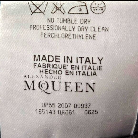 Alexander McQueen 2007 Vintage Black Wool Blend Tuxedo Style Long Coat Dress - Picture 11 of 16